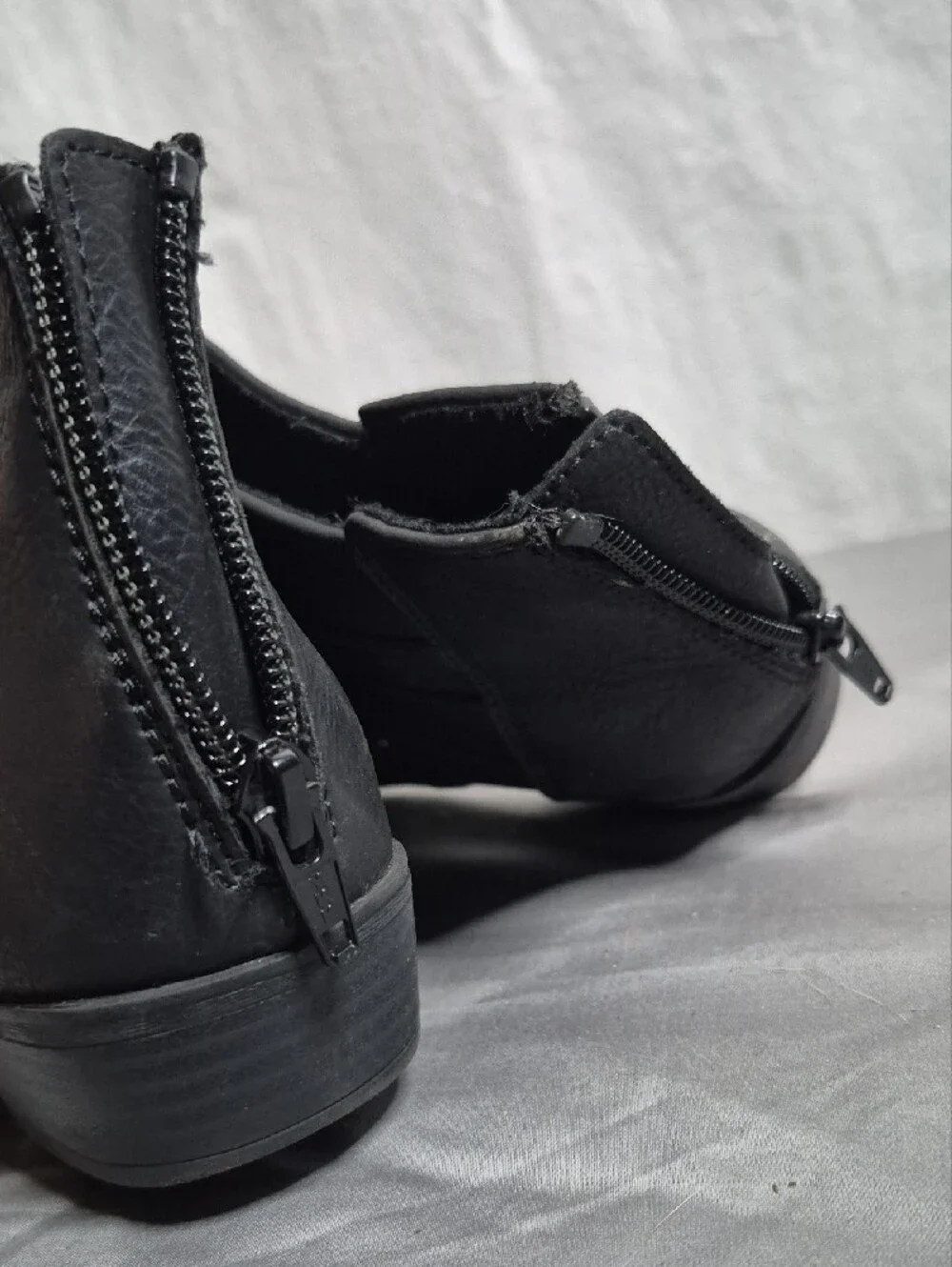 SO ankle boots